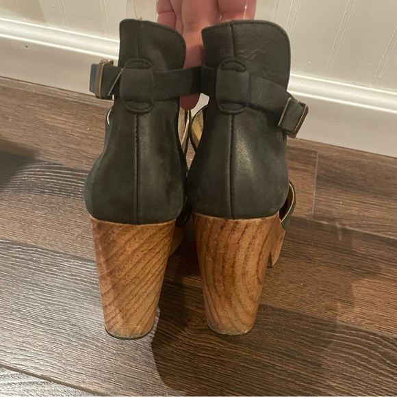 Free People Cedar Clog Ankle Strap in Black Suede Bohemian Wood Clog 36/6 - Picture 7 of 15
